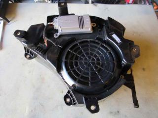 сабвуфер Porsche Cayenne 958 [рестайлинг] 2016, 3.0 л., MCV.VA, дизель, АКПП, внедорожник 5 дв.