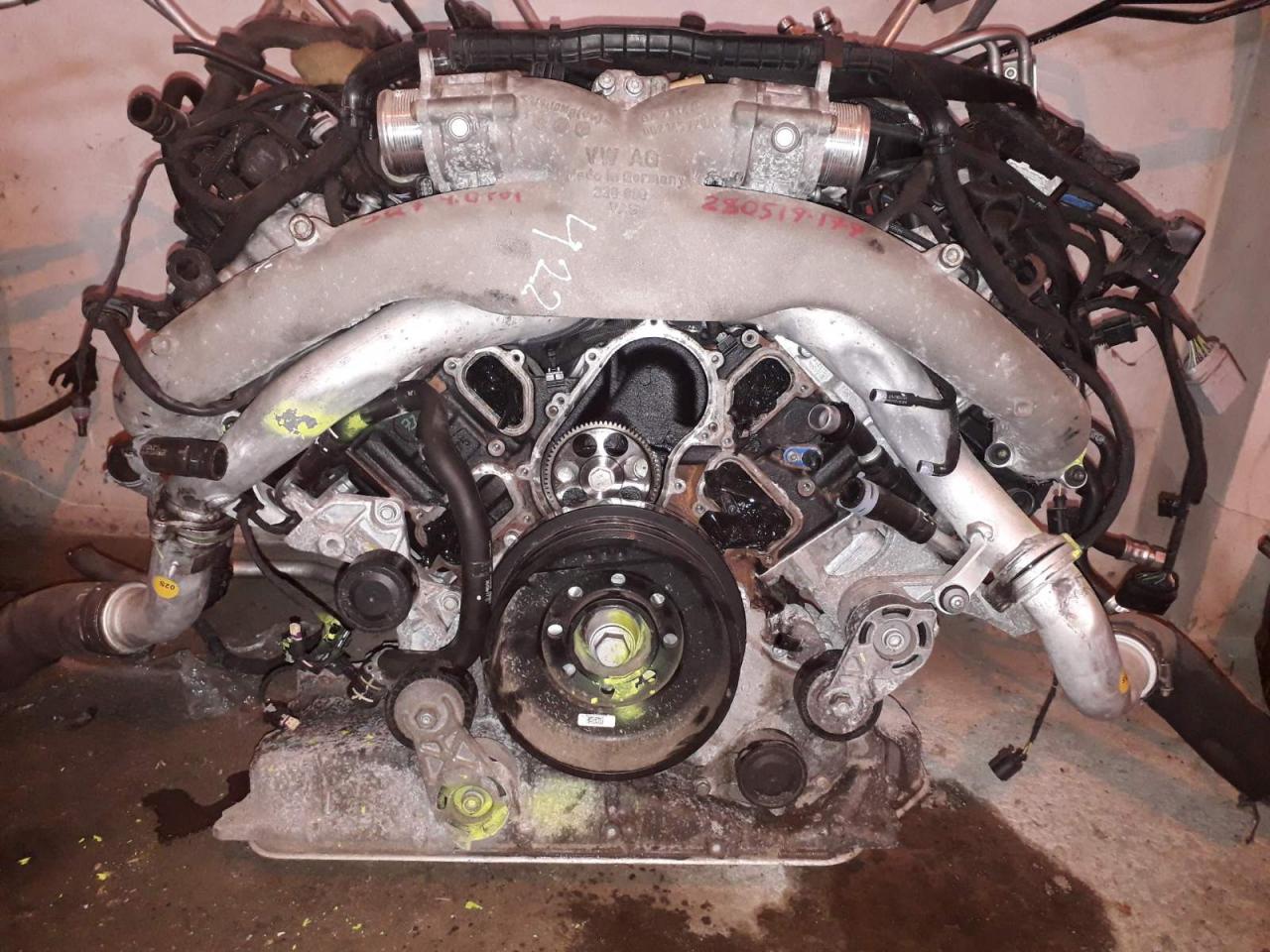 двигатель Audi Q7 4M 2016, 4.0 л., CZAC, дизель, АКПП, внедорожник 5 дв., CZAC - фото №1