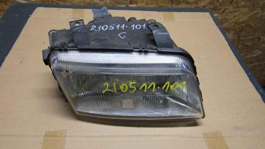 фара правая Audi A4 B5 1996, 1.6 л., бензин, АКПП, седан, 8D0941004A - фото №1