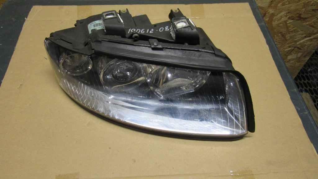 фара правая Audi A4 B6 2002, 1.8 л., AVJ, бензин, АКПП, седан, 8E0941004F - фото №1