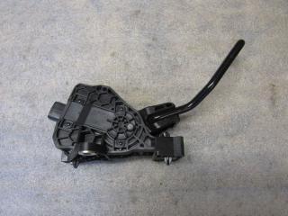 педаль Toyota RAV4 5 поколение (XA50) 2020, 7811033140