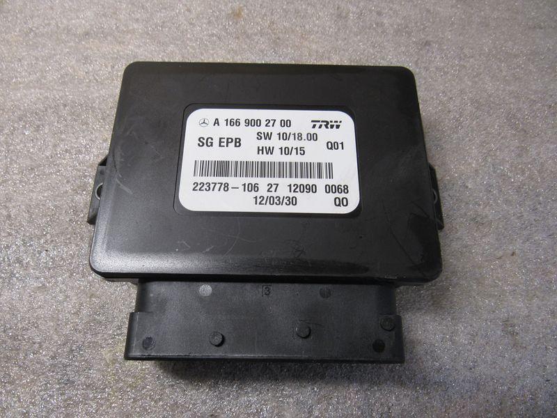 блок управления ручником Mercedes-Benz M-Класс W166 2013, 3.0 л., дизель, 1669002700 - фото №1