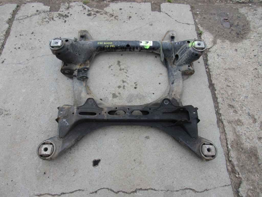 балка подвески передняя (подрамник) Volkswagen Touareg 2 поколение 2012, 3.0 л., дизель, АКПП, внедорожник 5 дв. - фото №1