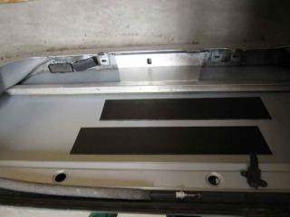 дверь передняя правая Audi TT 8N 2000, 1.8 л., бензин, АКПП, купе