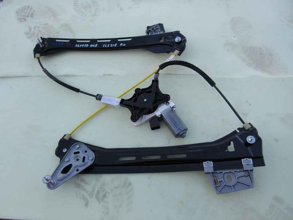стеклоподъемник передний правый Mercedes-Benz CLS-Класс C218/X218 2012, 2.1 л., OM 651.924, дизель, АКПП, купе, 2078200542 - фото №1