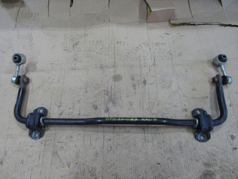 стабилизатор подвески задний Toyota RAV4 5 поколение (XA50) 2020 - фото №1