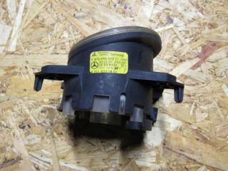 фара противотуманная правая Mercedes-Benz C-Класс W204/S204 2007, 1.8 л., M 271.820, бензин, АКПП, седан, 2518200856