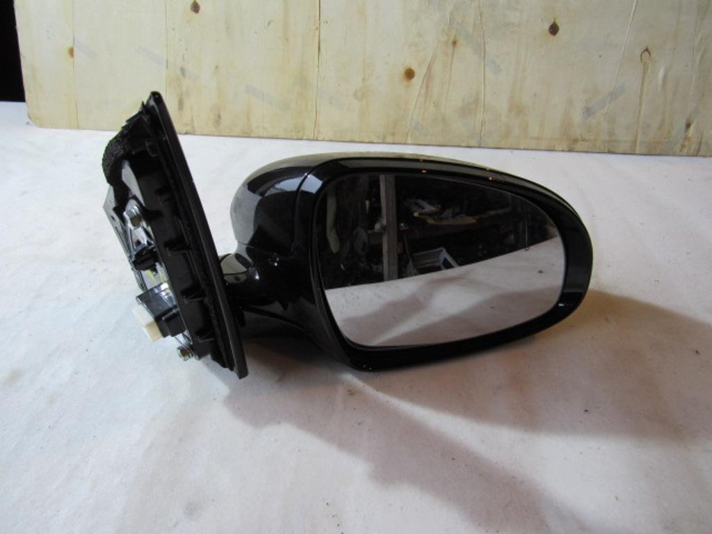 зеркало наружное правое Kia Sportage 4 поколение 2017, 2.0 л., бензин, АКПП, внедорожник 5 дв. - фото №1