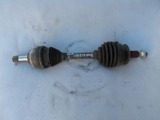 полуось передняя левая (приводной вал, ШРУС) Mercedes-Benz GLA-Класс X156 2013, 2.1 л., OM 651.930, дизель, внедорожник 5 дв.