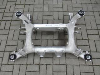 балка подвески задняя BMW 5 серия G30/G31 2017, 3.0 л., B57 D30 A, дизель, универсал, 6866423