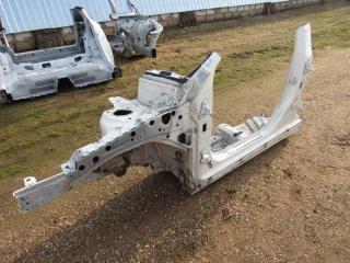 четверть передняя левая Mercedes-Benz GLA-Класс X156 2013, 2.1 л., OM 651.930, дизель, внедорожник 5 дв.