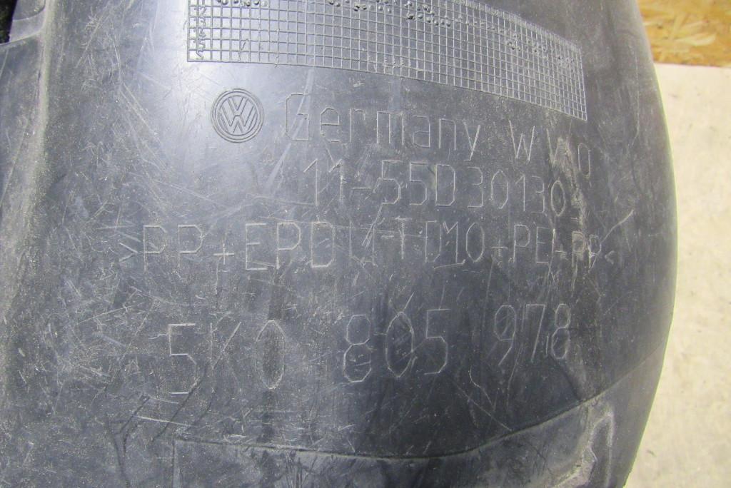 защита арок передняя правая (подкрылок) Volkswagen Golf 6 поколение 2009, 1.8 л., CDAA, бензин, хетчбэк 5 дв., 5K0805978 - фото №1