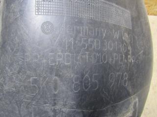 защита арок передняя правая (подкрылок) Volkswagen Golf 6 поколение 2009, 1.8 л., CDAA, бензин, хетчбэк 5 дв., 5K0805978