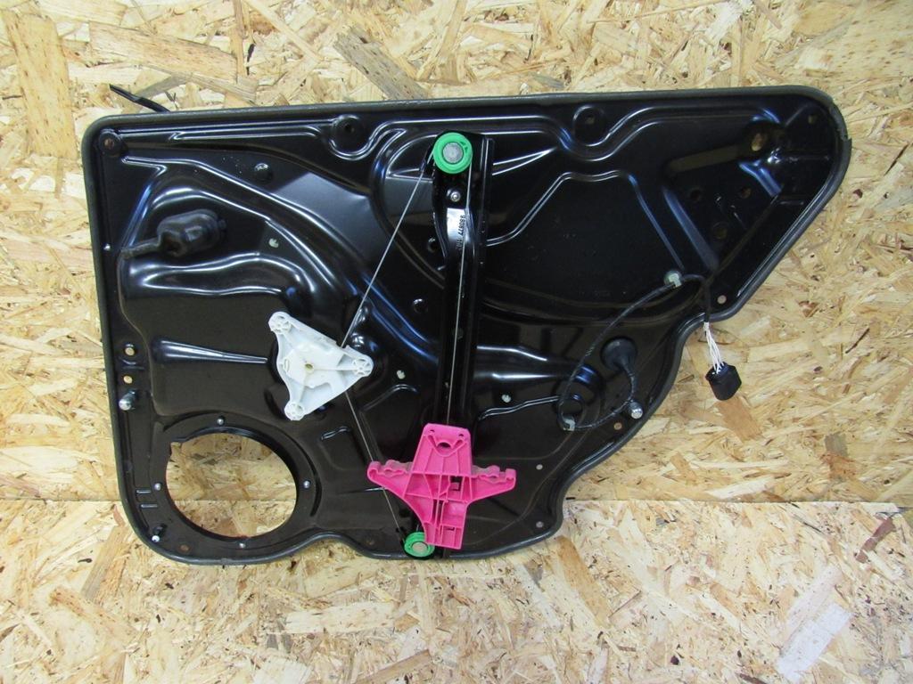 стеклоподъемник задний левый Volkswagen Passat B7 2011, 2.0 л., дизель, седан, 3AA959795 - фото №1