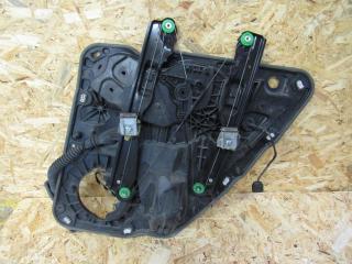 стеклоподъемник задний левый Volkswagen Touareg 2 поколение 2011, 3.0 л., дизель, внедорожник 5 дв., 7P6839755A