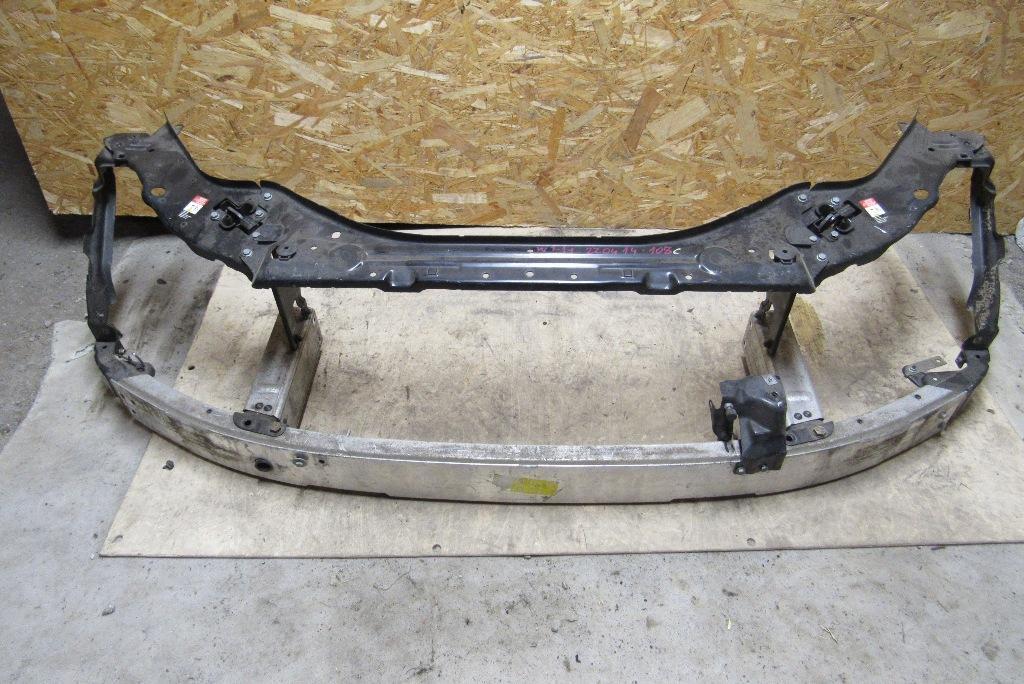 передняя панель крепления облицовки (телевизор) Mercedes-Benz E-Класс W211/S211 2004, 2.2 л., OM 646.951, дизель, седан - фото №1