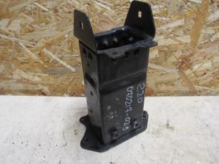 кронштейн переднего бампера Mercedes-Benz S-Класс W220 1998, 3.2 л., M 112.944, бензин, седан