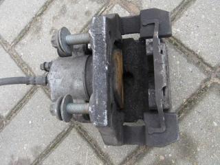 суппорт задний левый BMW X5 F15 2015, 3.0 л., N57 D30 A, дизель, внедорожник 5 дв.