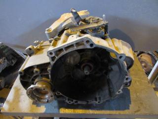 КПП механическая (МКПП) Volkswagen Passat B6 2005, 2.0 л., дизель, седан, JMA