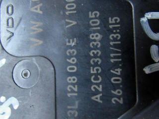 заслонка дроссельная Audi A4 B8/8K 2008, 2.0 л., дизель, седан, 03L128063E