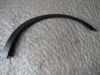 накладка колесной арки передний правый Volvo V40 2 поколение 2012, 2.0 л., D 5204 T4, дизель, хетчбэк 5 дв., 31283125