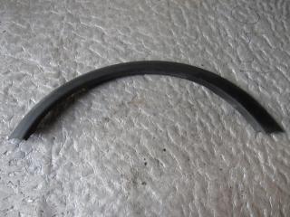 накладка колесной арки задний правый Volvo V40 2 поколение 2012, 2.0 л., D 5204 T4, дизель, хетчбэк 5 дв., 31283137