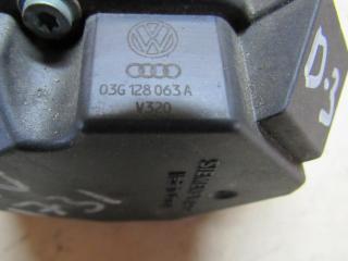 заслонка дроссельная Volkswagen Passat B6 2005, 1.9 л., дизель, седан, 03G128063A