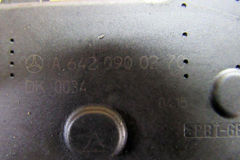 заслонка дроссельная Mercedes-Benz GL-Класс X164 2009, 3.0 л., OM 642.820, дизель, внедорожник 5 дв., A6420900270 - фото №1
