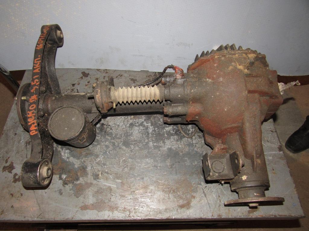 редуктор переднего моста Mitsubishi Pajero 3 поколение 2000, 3.5 л., 6G74 (DOHC 24V), бензин, внедорожник 5 дв. - фото №1