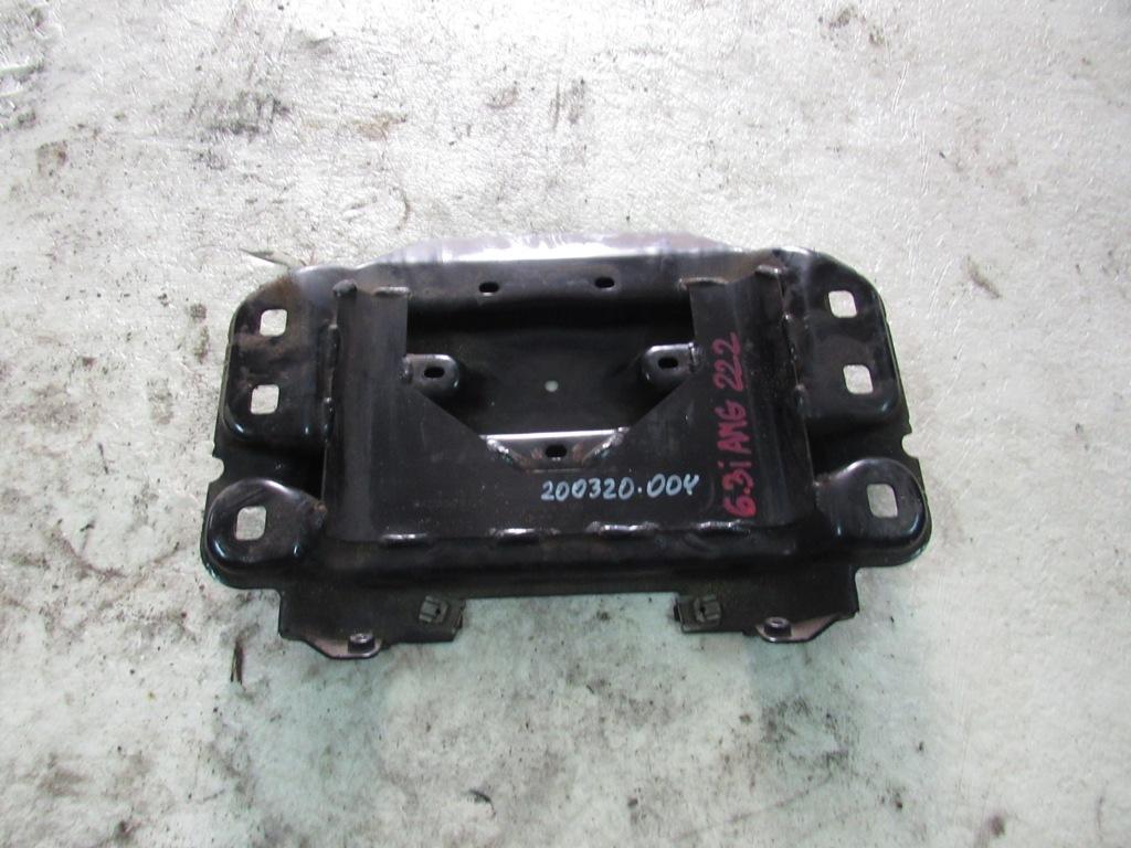 кронштейн КПП Mercedes-Benz S-Класс W222/C217/A217 2013, 5.5 л., M 157.985, бензин, седан, 2222401902 - фото №1