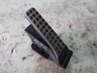 педаль Mercedes-Benz S-Класс W222/C217/A217 2014, 3.0 л., M 276.824, бензин, седан, 2043000204