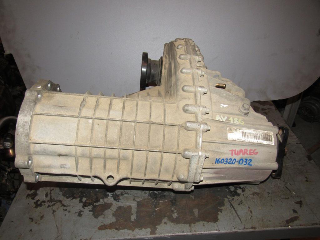 раздаточная коробка Volkswagen Touareg 1 поколение 2002, 5.0 л., дизель, внедорожник 5 дв., 0AD341010 - фото №1