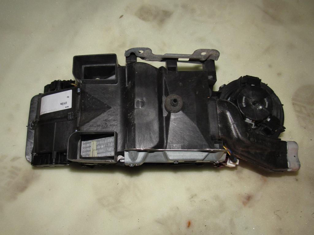 отопитель в сборе (печка) Mercedes-Benz S-Класс W222/C217/A217 2013, 5.5 л., M 157.985, бензин, седан, 2228302405 - фото №1