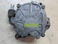 насос вакуумный Volkswagen Caddy 3 поколение 2010, 1.6 л., CAYE, дизель, универсал, 03L145100F - фото №3