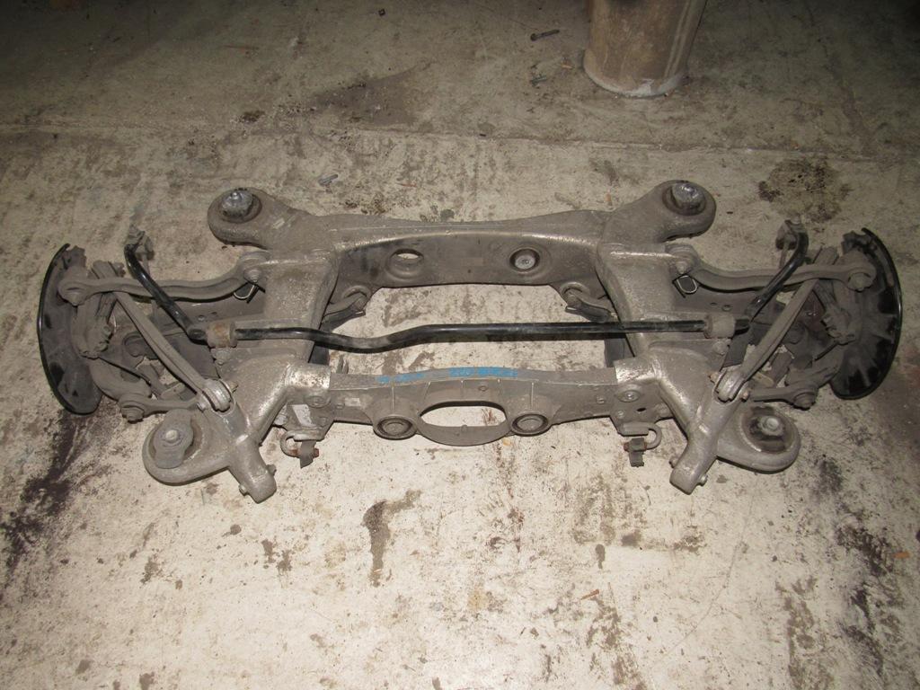 балка подвески задняя Mercedes-Benz S-Класс W222/C217/A217 2014, 4.7 л., M 278.929, бензин, седан - фото №1