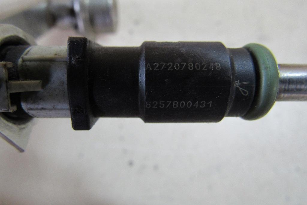 топливная рампа Mercedes-Benz E-Класс W211/S211 2005, 3.5 л., M 272.964, бензин, седан, A2720700995 - фото №1