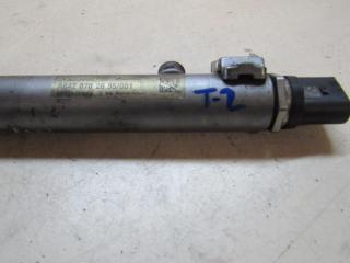 топливная рампа Mercedes-Benz S-Класс W221 2005, 3.0 л., OM 642.930, дизель, седан, A6420702695