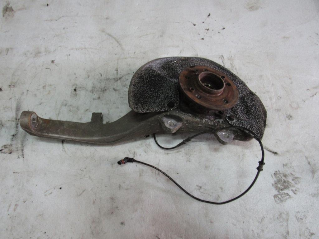 ступица передняя правая Mercedes-Benz GL-Класс X166 2015, 3.5 л., M 276.955, бензин, внедорожник 5 дв., 1663301020 - фото №1