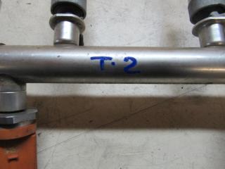 топливная рампа Audi A4 B8/8K 2008, 2.0 л., бензин, седан, 06H133317D