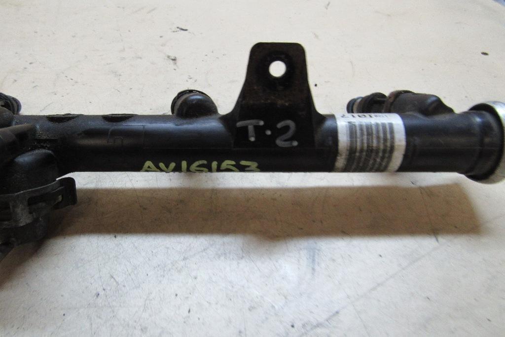 топливная рампа Hummer H2 1 поколение 2003, 6.0 л., LQ4, бензин, внедорожник 5 дв., 17201017 - фото №1