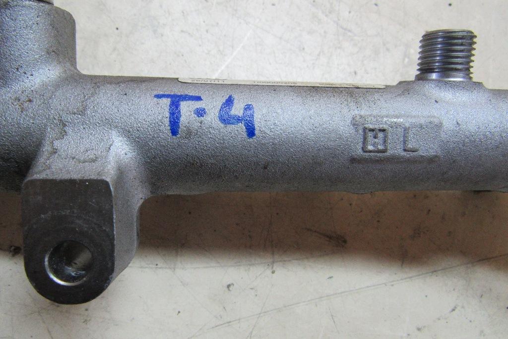 топливная рампа Audi Q7 4L 2009, 4.2 л., дизель, внедорожник 5 дв., 057130090AB - фото №1