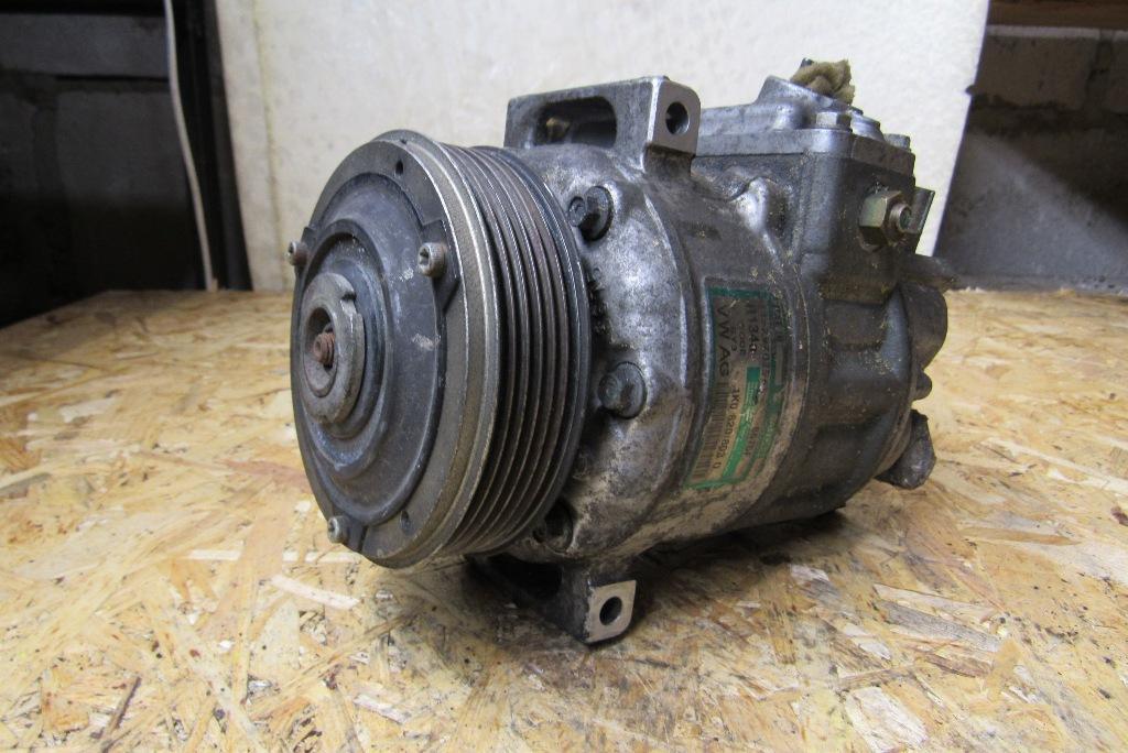 компрессор кондиционера Volkswagen Golf 5 поколение 2003, 1.9 л., дизель, хетчбэк 5 дв., 1K0820803D - фото №1