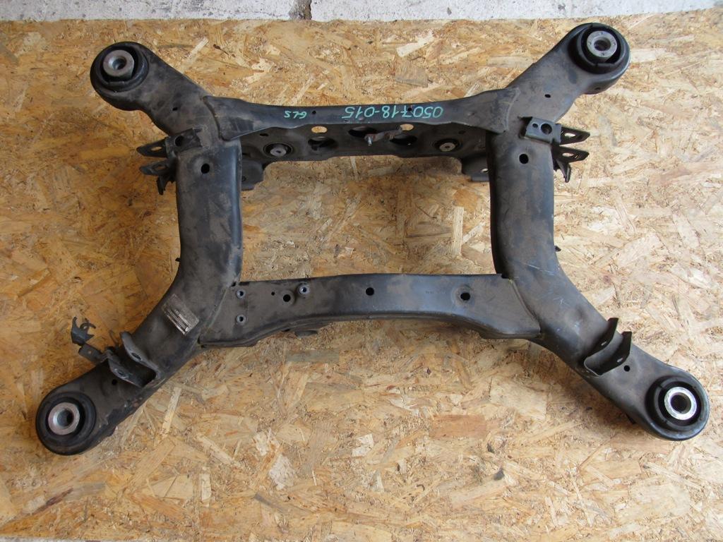 балка подвески задняя Mercedes-Benz GLS-Класс X166 2016, 4.0 л., M 278.912, бензин, внедорожник 5 дв. - фото №1