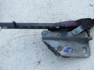 петля капота левая Audi A8 D3/4E 2003, 3.0 л., ASB, дизель, седан, 4E0823301E