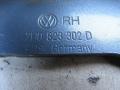 петля капота правая Volkswagen Multivan T5 2006, 1.9 л., BRS, дизель, минивэн, 7H0823302D - фото №2