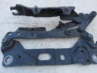 петля капота правая BMW 7 серия F01/F02 2008, 3.0 л., N57 D30 A, дизель, седан, 7184190