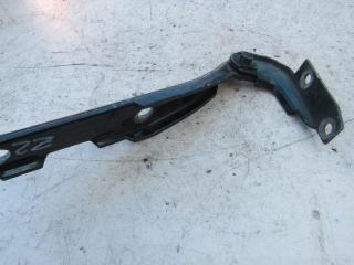 петля капота левая Audi A6 4B/C5 1997, 1.8 л., AJL, бензин, седан, 4B0823301D