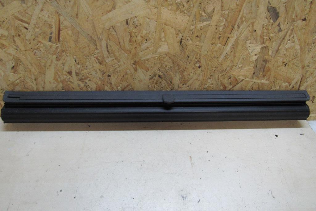 шторка двери Volkswagen Multivan T5 2009, 2.0 л., CAAB, дизель, минивэн - фото №1