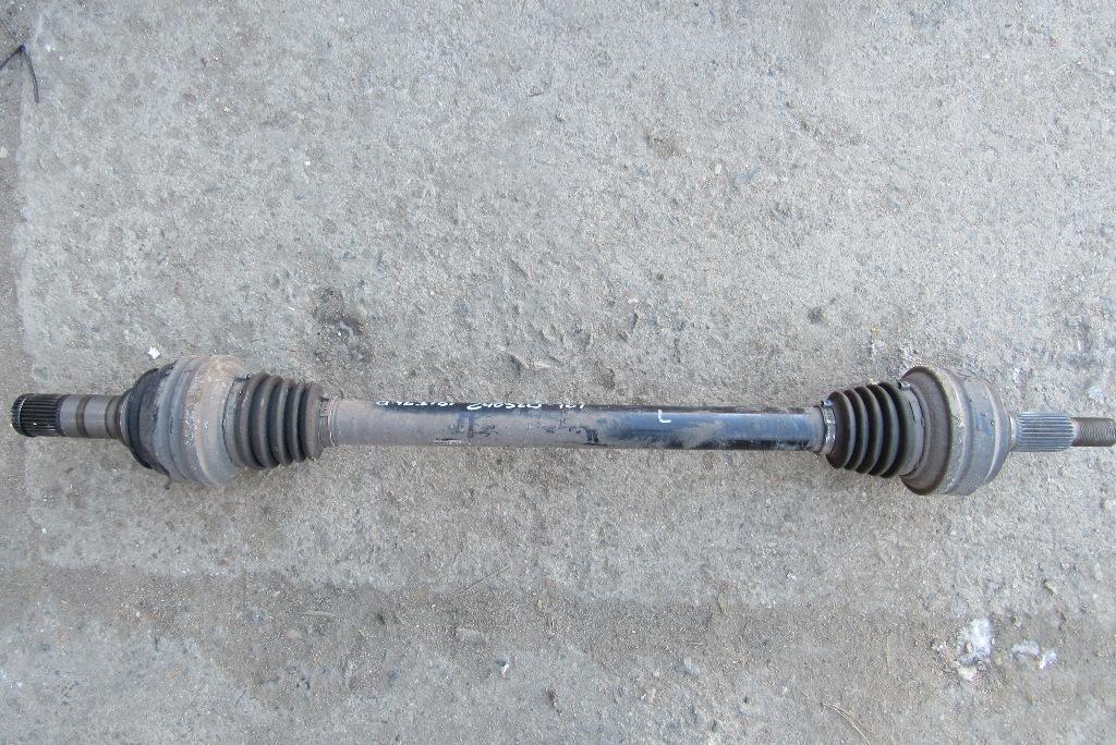 полуось задняя (приводной вал, ШРУС) Audi Q7 4L 2009, 4.2 л., дизель, внедорожник 5 дв., 7L8501201D - фото №1