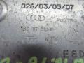 теплообменник масляного фильтра Audi A4 B7 2006, 2.0 л., бензин, седан, 06D117021C - фото №2